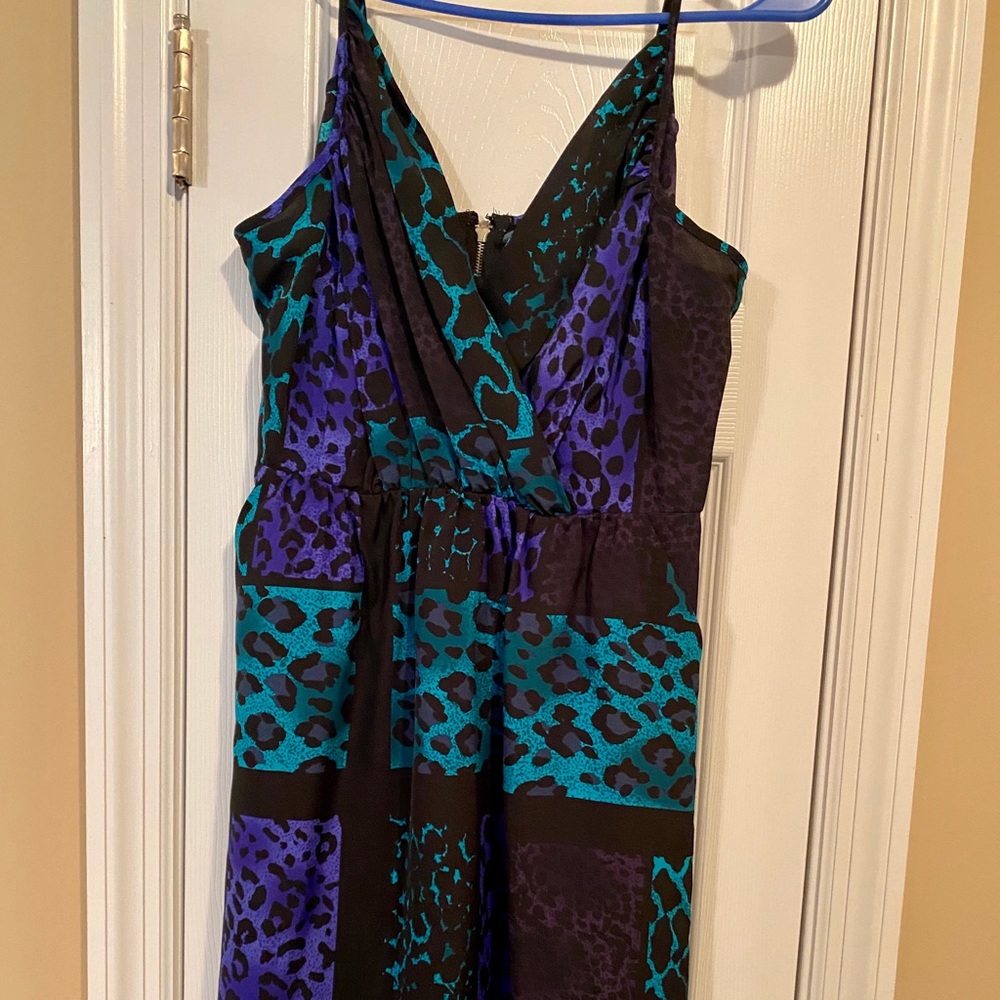 Women’s dress, size medium. Worn once/dry cleaned